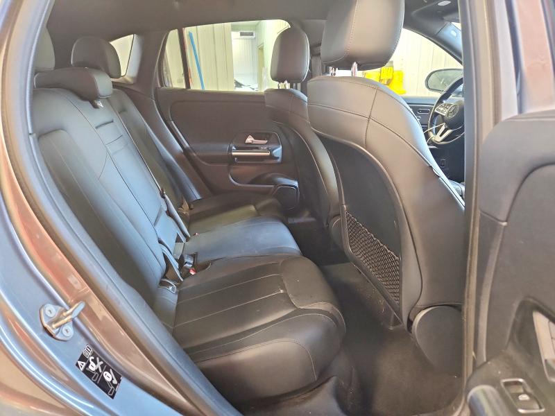 2021 Mercedes-benz Gla მანქანა იყიდება აუქციონზე, vin: W1N4N4HB5MJ121521, აუქციონის ნომერი: 64370906