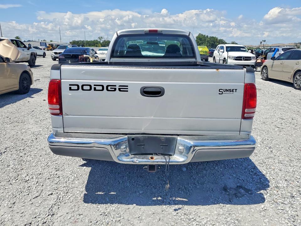 65591836 :رقم المزاد ، 1B7GL42N42S500546 vin ، 2002 Dodge Dakota مزاد بيع