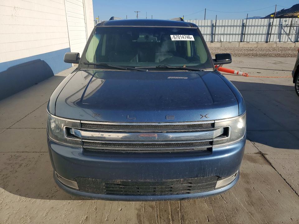 67014746 :رقم المزاد ، 2FMGK5C85JBA15905 vin ، 2018 Ford Flex مزاد بيع