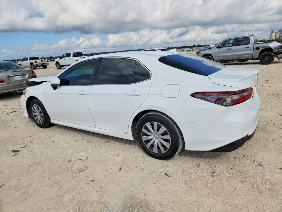 63943316 :رقم المزاد ، 4T1C31AK7NU574231 vin ، 2022 Toyota Camry مزاد بيع