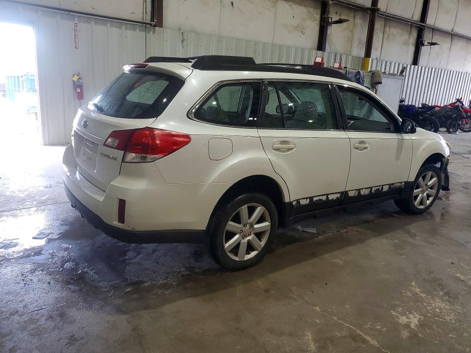 2011 Subaru Outback მანქანა იყიდება აუქციონზე, vin: 4S4BRCAC2B3406402, აუქციონის ნომერი: 65307306