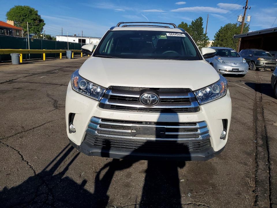 66449486 :رقم المزاد ، 5TDDZRFH2JS803044 vin ، 2018 Toyota Highlander مزاد بيع