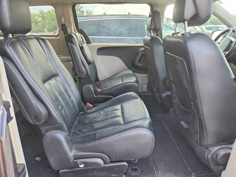2015 Chrysler Town & Country მანქანა იყიდება აუქციონზე, vin: 2C4RC1BG5FR637737, აუქციონის ნომერი: 66265166