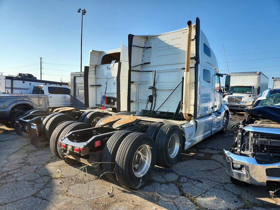 Aukcja sprzedaży 2019 Volvo Vn, vin: 4V4NC9EH1KN873637, numer aukcji: 63388226