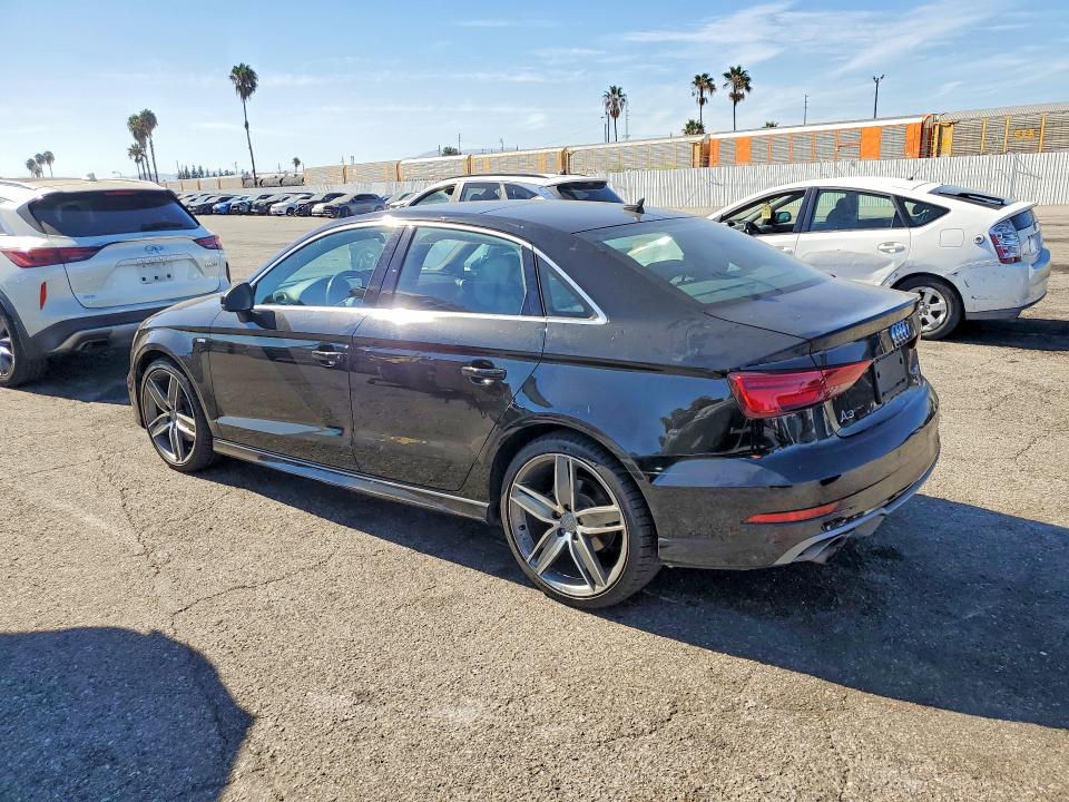 Aukcja sprzedaży 2018 Audi A3, vin: WAUJ8GFF2J1006523, numer aukcji: 65942326
