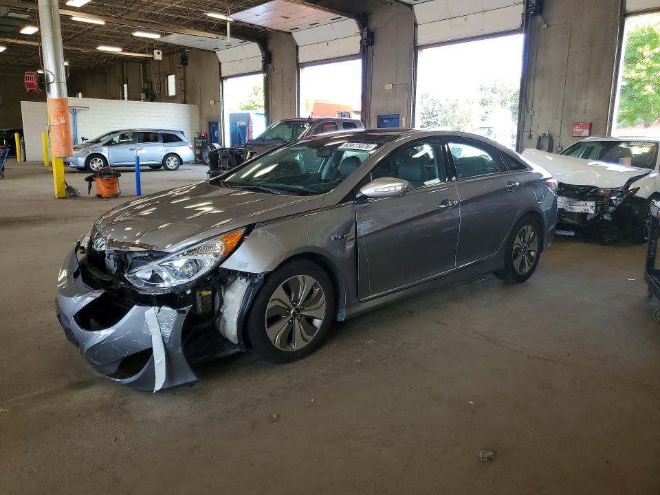 63471076 :رقم المزاد ، KMHEC4A43FA129399 vin ، 2015 Hyundai Sonata Hybrid مزاد بيع