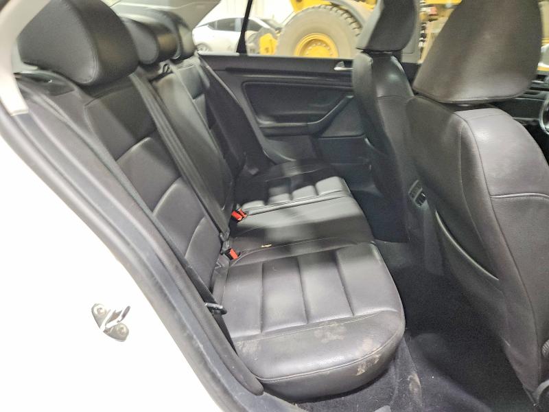 Продаж на аукціоні авто 2010 Volkswagen Jetta, vin: 3VWRA7AJ9AM036673, номер лоту: 63776096