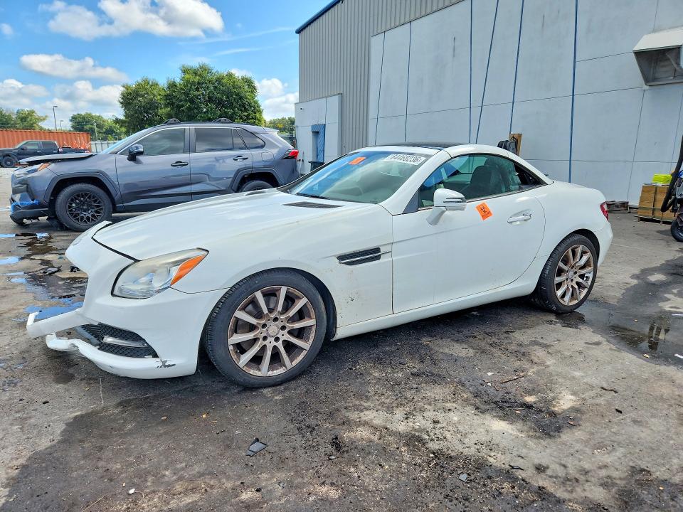 Продаж на аукціоні авто 2016 Mercedes-benz Slk, vin: WDDPK3JA0GF121898, номер лоту: 64468236