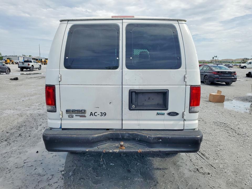 63107646 :رقم المزاد ، 1FTNE2EW7EDA04739 vin ، 2014 Ford Econoline مزاد بيع
