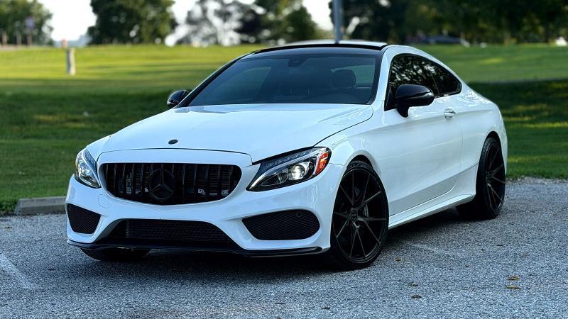65121646 :رقم المزاد ، WDDWJ6EB9HF493728 vin ، 2017 Mercedes-benz C مزاد بيع