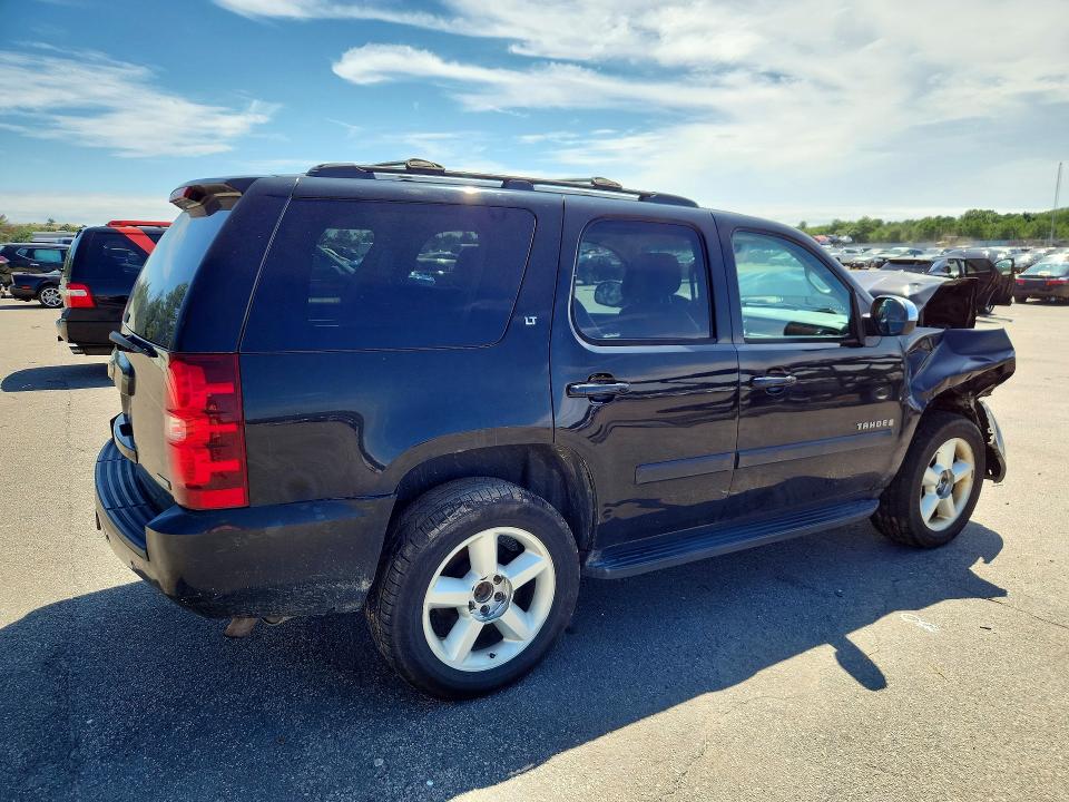 63430706 :رقم المزاد ، 1GNFK13028R145884 vin ، 2008 Chevrolet Tahoe مزاد بيع