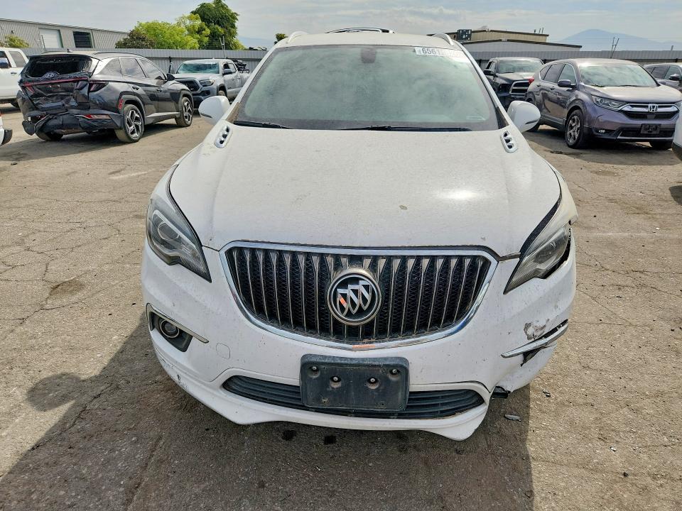 65612826 :رقم المزاد ، LRBFXBSA8HD095773 vin ، 2017 Buick Envision مزاد بيع