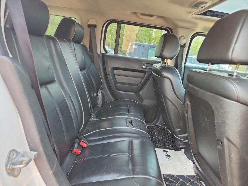 64604206 :رقم المزاد ، 5GTDN136768236172 vin ، 2006 Hummer H3 مزاد بيع