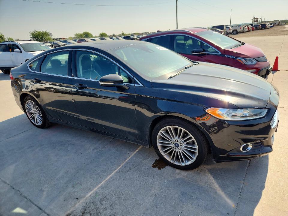63389146 :رقم المزاد ، 3FA6P0HD6ER108701 vin ، 2014 Ford Fusion مزاد بيع