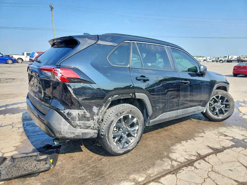 Продаж на аукціоні авто 2021 Toyota Rav4, vin: 2T3F1RFV6MC199637, номер лоту: 64428286