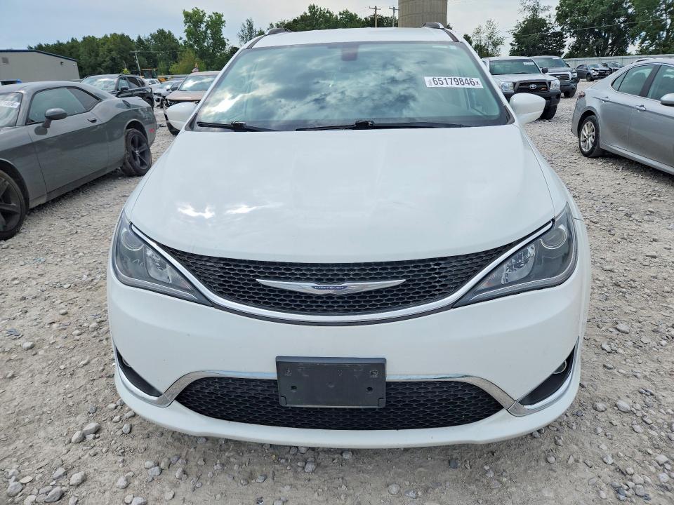 65179846 :رقم المزاد ، 2C4RC1EG4JR108171 vin ، 2018 Chrysler Pacifica مزاد بيع