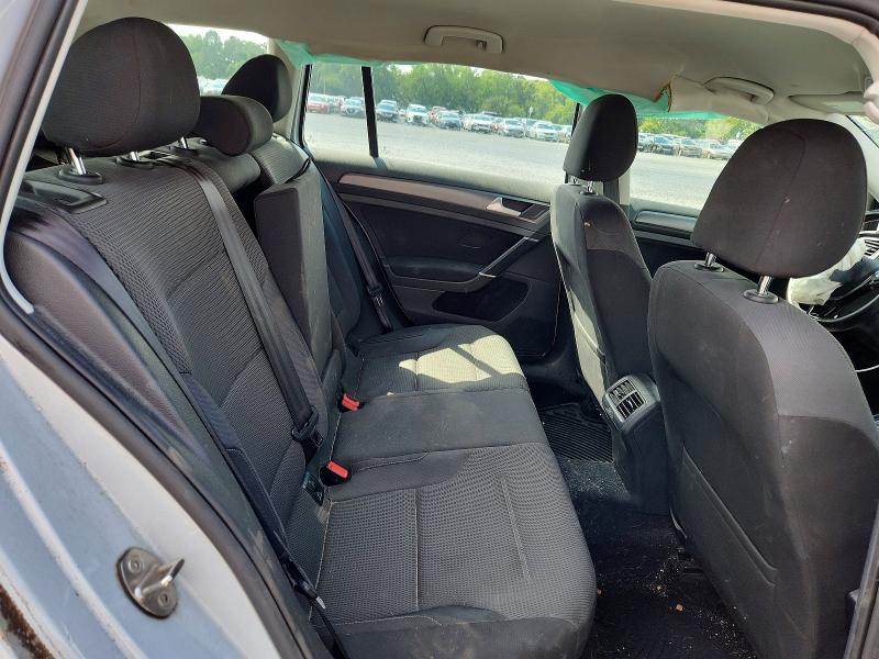 66113336 :رقم المزاد ، 3VW117AU8JM752973 vin ، 2018 Volkswagen Golf Sportwagen مزاد بيع