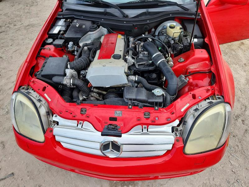 Продаж на аукціоні авто 1999 Mercedes-benz Slk, vin: WDBKK47F0XF137949, номер лоту: 64214366