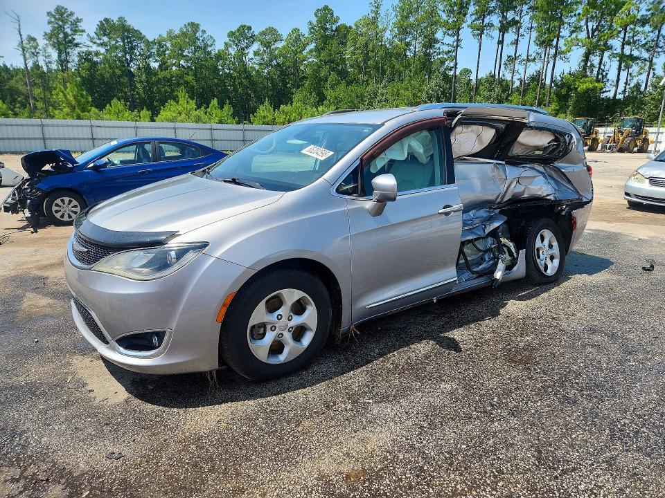 2017 Chrysler Pacifica მანქანა იყიდება აუქციონზე, vin: 2C4RC1EG7HR543762, აუქციონის ნომერი: 65204596