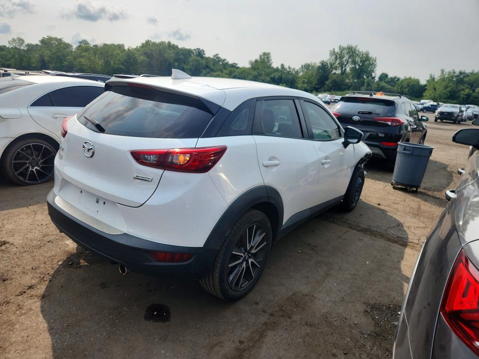 Продажа на аукционе авто 2018 Mazda Cx-3, vin: JM1DKFC78J0311989, номер лота: 63684176