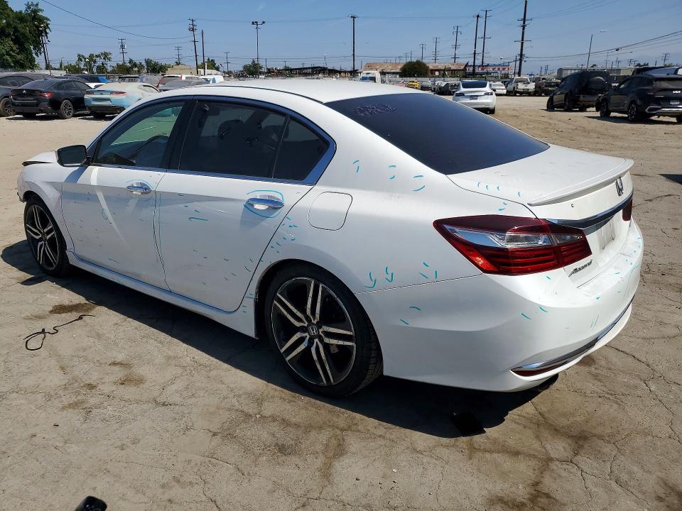 64496336 :رقم المزاد ، 1HGCR2F57HA308162 vin ، 2017 Honda Accord مزاد بيع