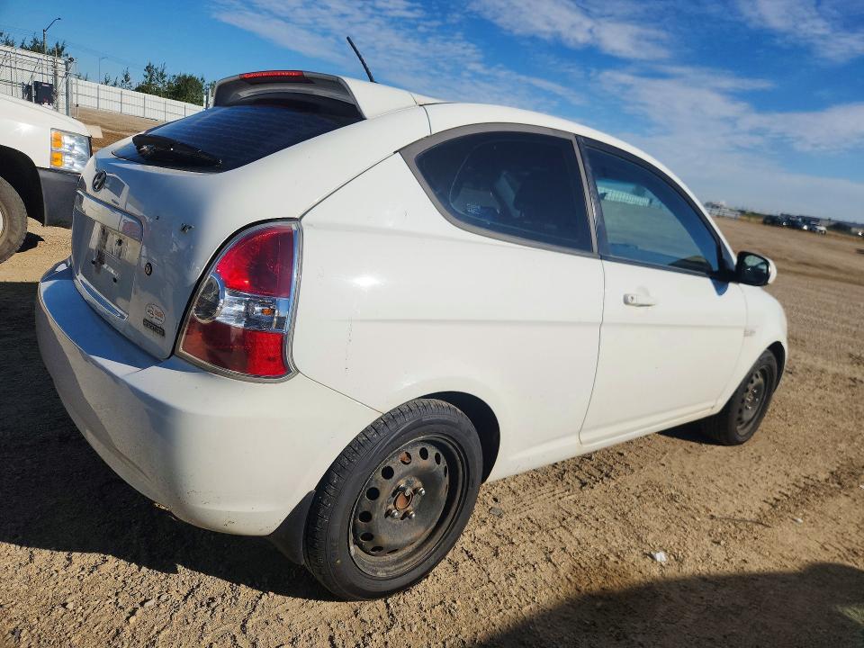 Продажа на аукционе авто 2011 Hyundai Accent, vin: KMHCN3BCXBU204335, номер лота: 65354576