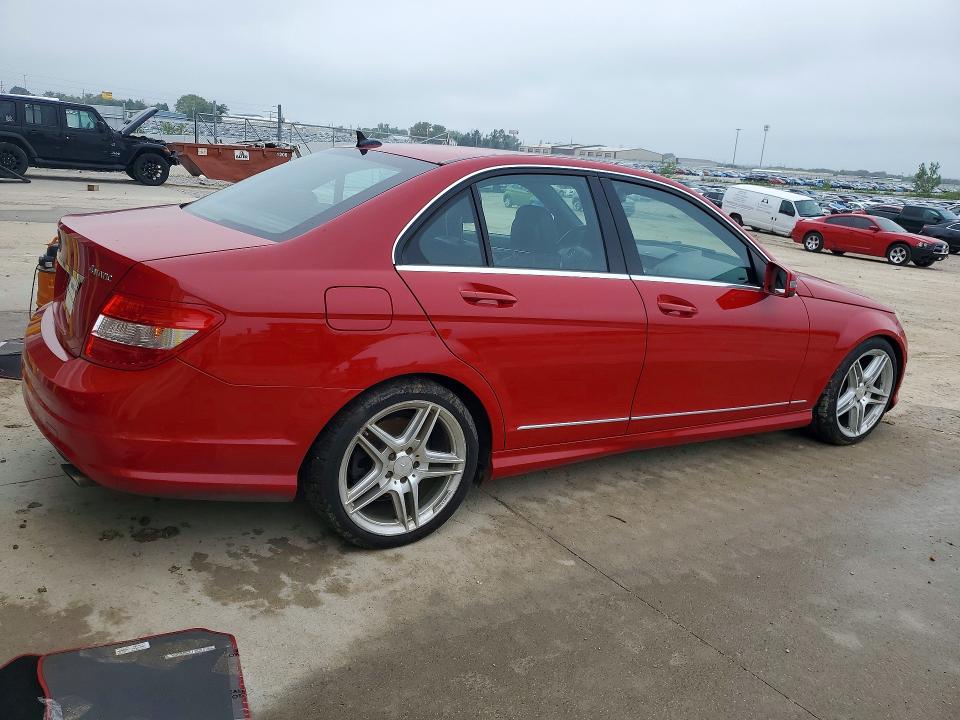 64383566 :رقم المزاد ، WDDGF8BBXAR090044 vin ، 2010 Mercedes-benz C مزاد بيع