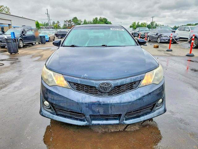 65291546 :رقم المزاد ، 4T1BF1FK9EU436654 vin ، 2014 Toyota Camry مزاد بيع