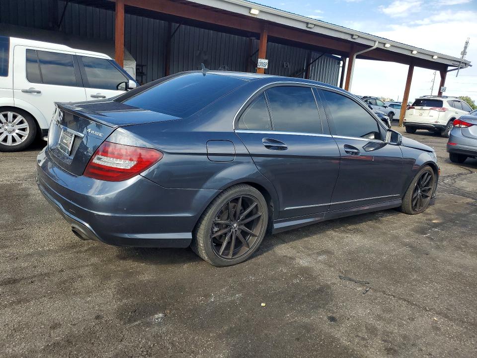 66698876 :رقم المزاد ، WDDGF8ABXEA923654 vin ، 2014 Mercedes-benz C مزاد بيع