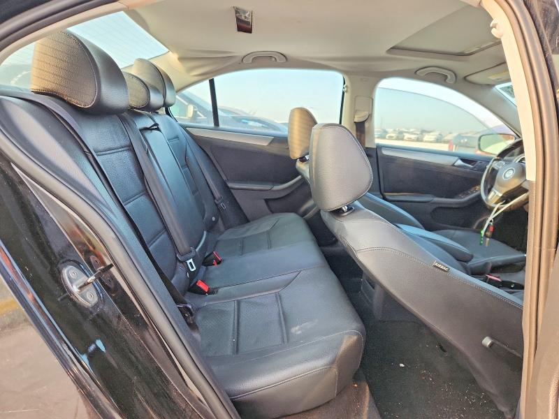 2014 Volkswagen Jetta მანქანა იყიდება აუქციონზე, vin: 3VWLL7AJ4EM273996, აუქციონის ნომერი: 63527026
