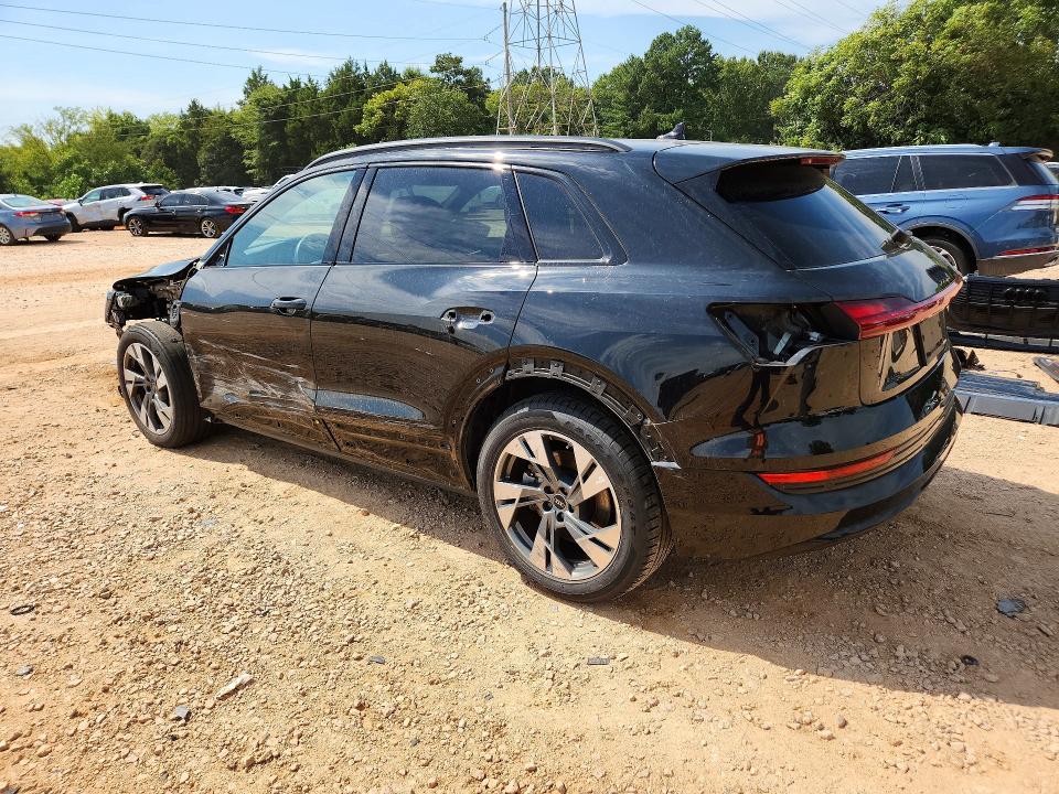 Aukcja sprzedaży 2022 Audi E-tron, vin: WA1AAAGE5NB045966, numer aukcji: 66033176