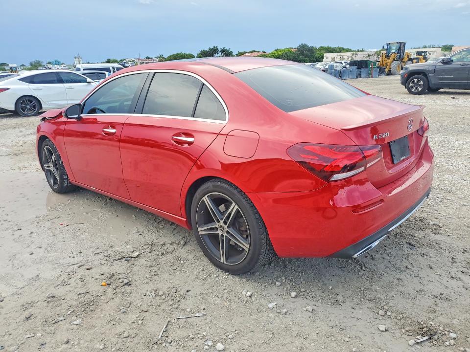 2019 Mercedes-benz A მანქანა იყიდება აუქციონზე, vin: WDD3G4EB8KW022330, აუქციონის ნომერი: 63945656