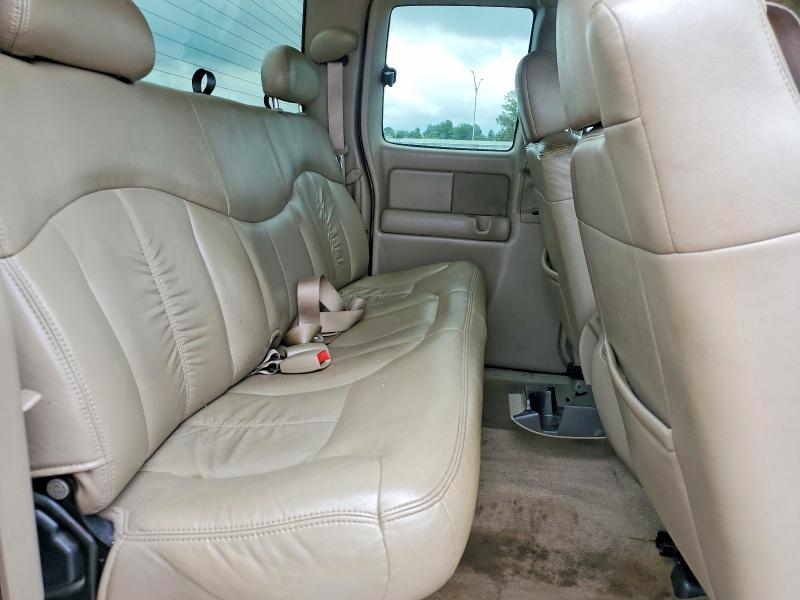 Продажа на аукционе авто 2001 Chevrolet Silverado, vin: 2GCEC19T811254920, номер лота: 63582706