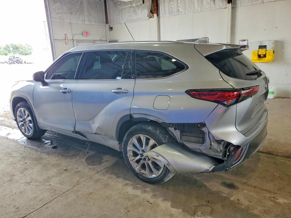Продаж на аукціоні авто 2021 Toyota Highlander, vin: 5TDDZRBH1MS123971, номер лоту: 65189686
