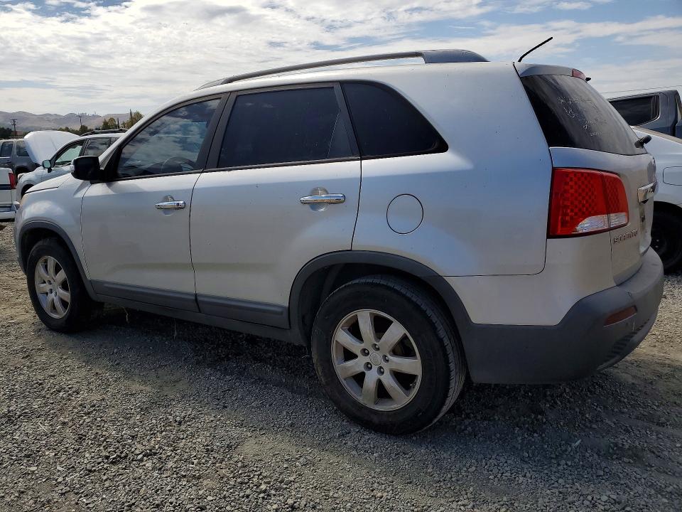 Auction sale of the 2011 Kia Sorento, vin: 5XYKT4A15BG155445, lot number: 64321856