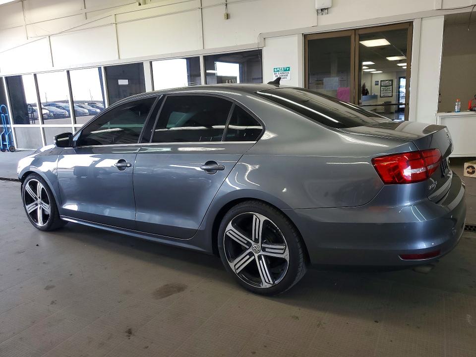 64295886 :رقم المزاد ، 3VW3A7AJ0FM425053 vin ، 2015 Volkswagen Jetta مزاد بيع