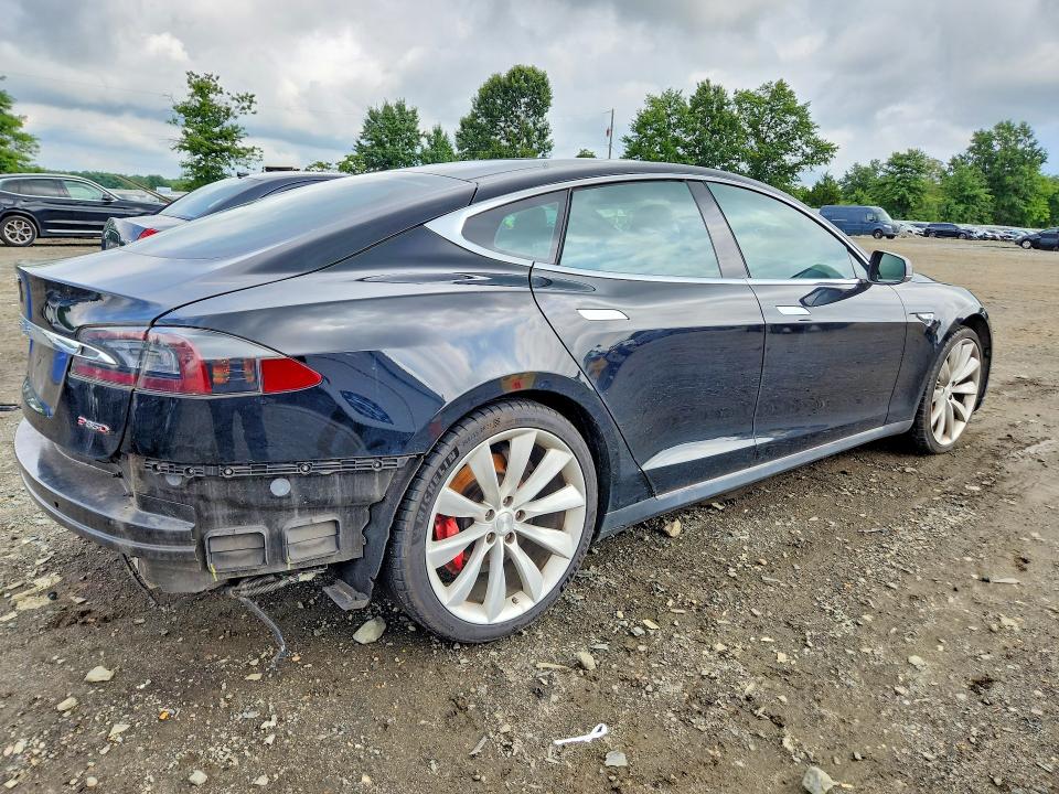 Продаж на аукціоні авто 2014 Tesla Model S, vin: 5YJSA1H27EFP66110, номер лоту: 63791956