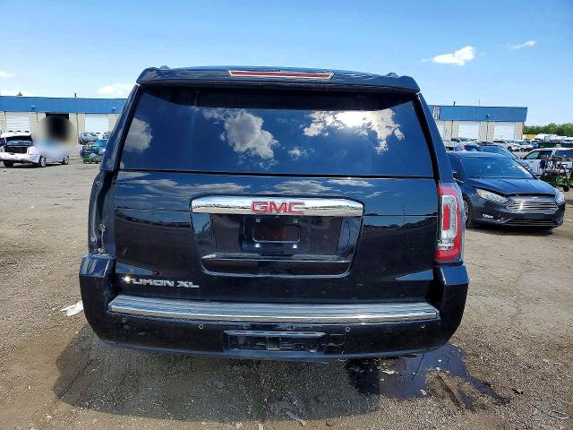67300346 :رقم المزاد ، 1GKS2HKJ4HR374162 vin ، 2017 Gmc Yukon Xl مزاد بيع