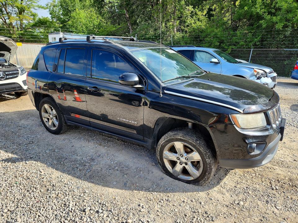 2014 Jeep Compass მანქანა იყიდება აუქციონზე, vin: 1C4NJDEB6ED761832, აუქციონის ნომერი: 66446036