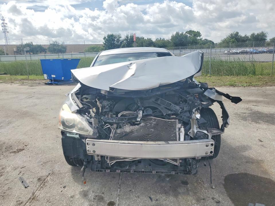 2015 Nissan Altima მანქანა იყიდება აუქციონზე, vin: 1N4AL3AP1FN356256, აუქციონის ნომერი: 63512276