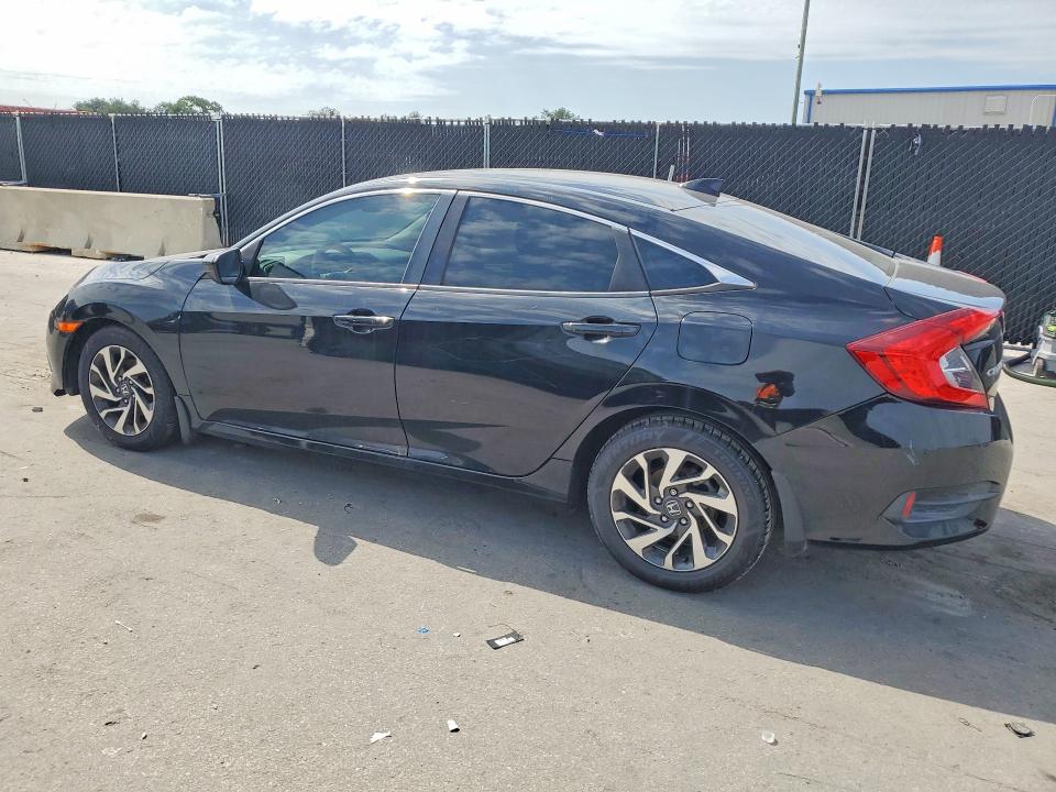 65838256 :رقم المزاد ، 19XFC2F71HE081837 vin ، 2017 Honda Civic مزاد بيع