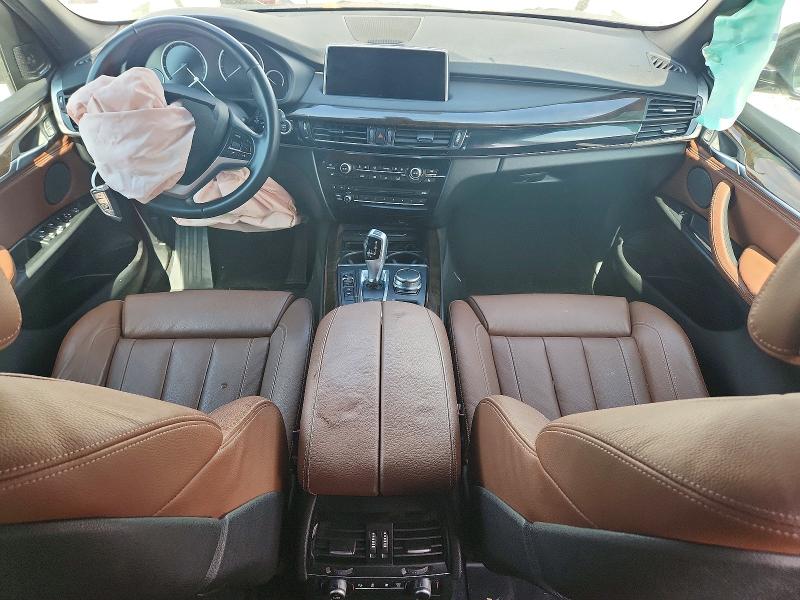 65138466 :رقم المزاد ، 5UXKR2C37H0X04240 vin ، 2017 Bmw X5 مزاد بيع
