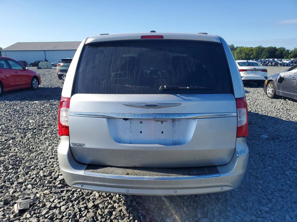 2011 Chrysler Town & Country მანქანა იყიდება აუქციონზე, vin: 2A4RR5DGXBR665086, აუქციონის ნომერი: 65394196