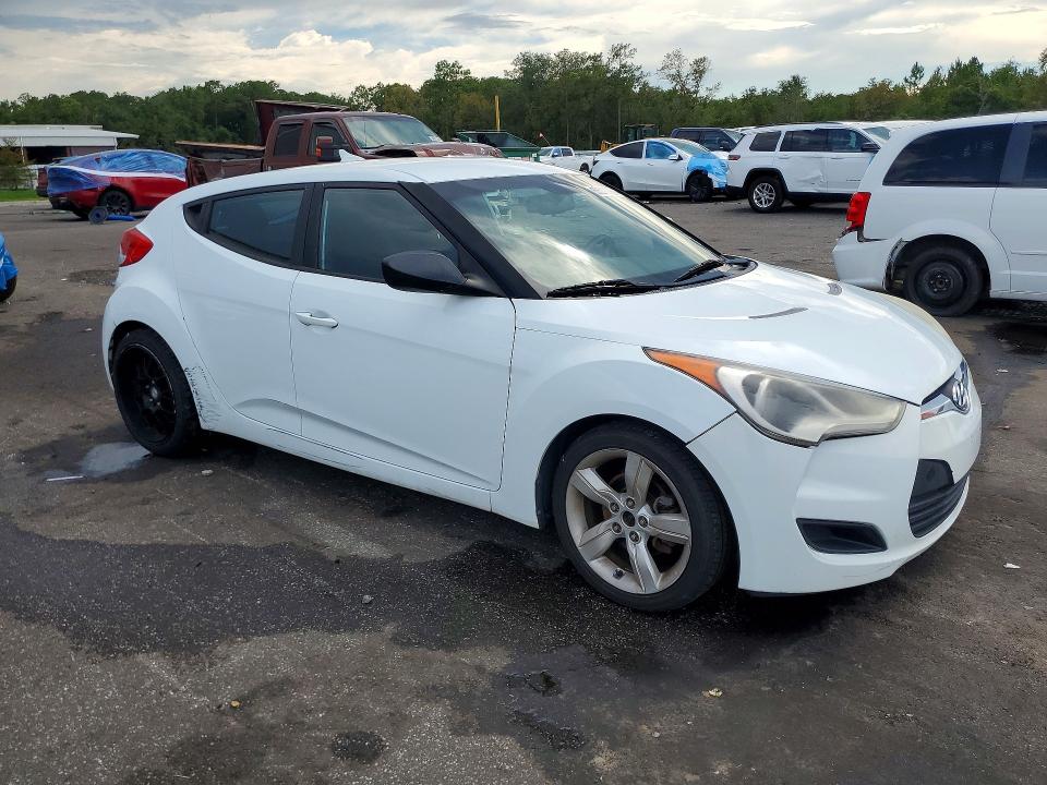 2014 Hyundai Veloster მანქანა იყიდება აუქციონზე, vin: KMHTC6AD8EU196256, აუქციონის ნომერი: 65310096