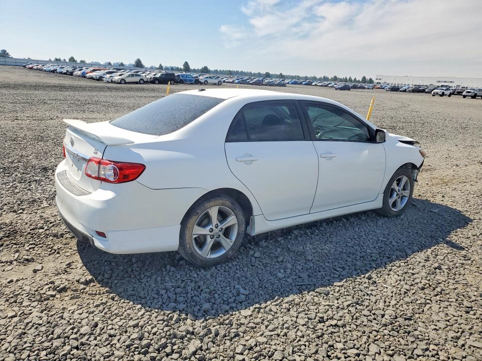 67088106 :رقم المزاد ، 2T1BU4EE8CC767226 vin ، 2012 Toyota Corolla مزاد بيع