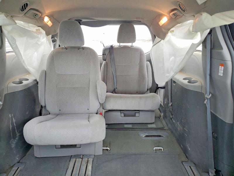 Aukcja sprzedaży 2015 Toyota Sienna, vin: 5TDKK3DCXFS677393, numer aukcji: 64946576