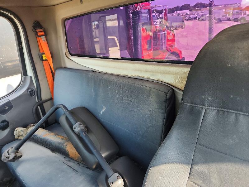 Продаж на аукціоні авто 2015 Freightliner M2, vin: 1FUBCXCY7FHGJ9940, номер лоту: 63035496