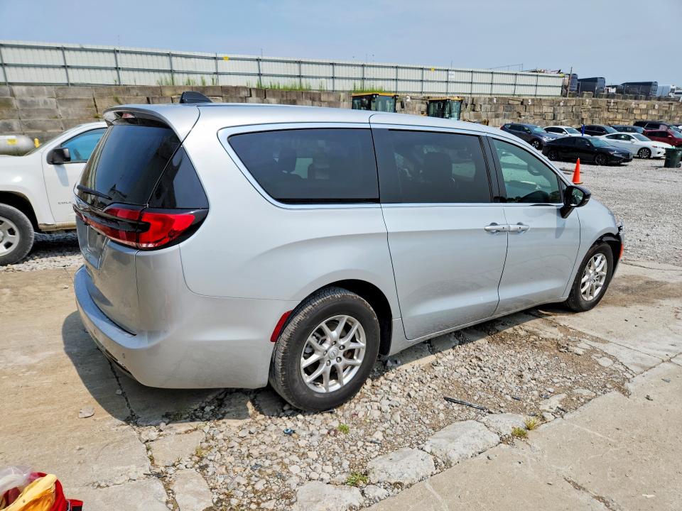 64469766 :رقم المزاد ، 2C4RC1BG8TR260333 vin ، 2026 Chrysler Pacifica مزاد بيع