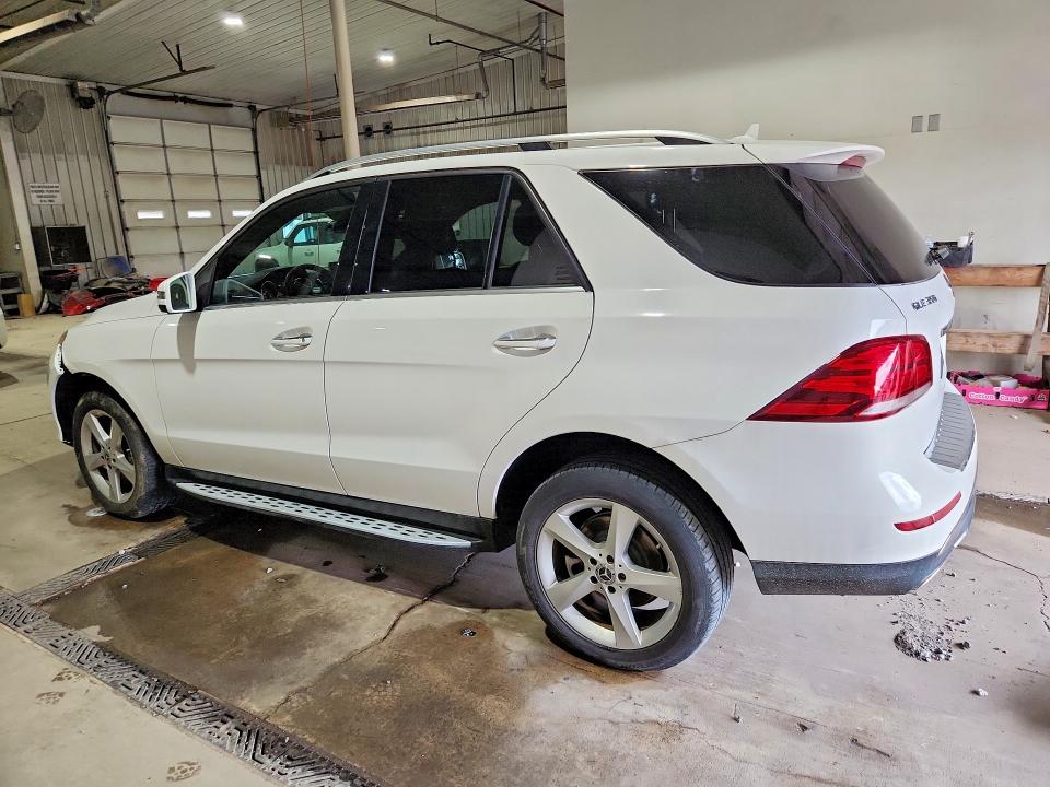65891136 :رقم المزاد ، 4JGDA5HB0HA938423 vin ، 2017 Mercedes-benz Gle مزاد بيع