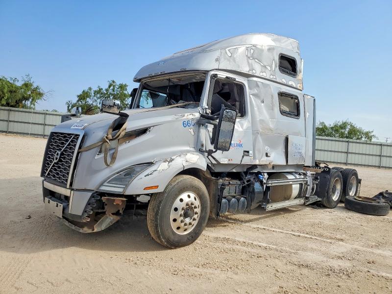 63430356 :رقم المزاد ، 4V4NC9EH8NN288574 vin ، 2022 Volvo Vn مزاد بيع